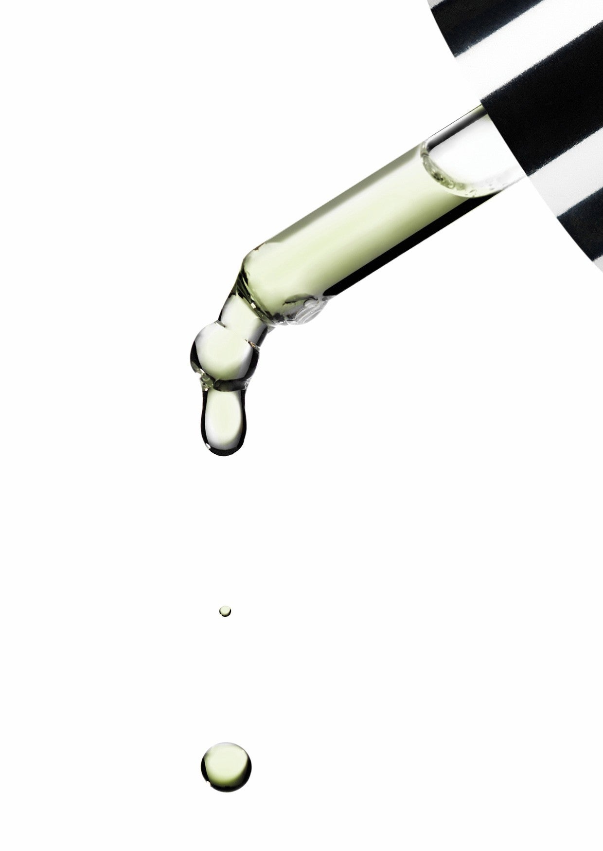 Błoto detoksykujące SATURNIA THERMAL MUD BODY TREATMENT