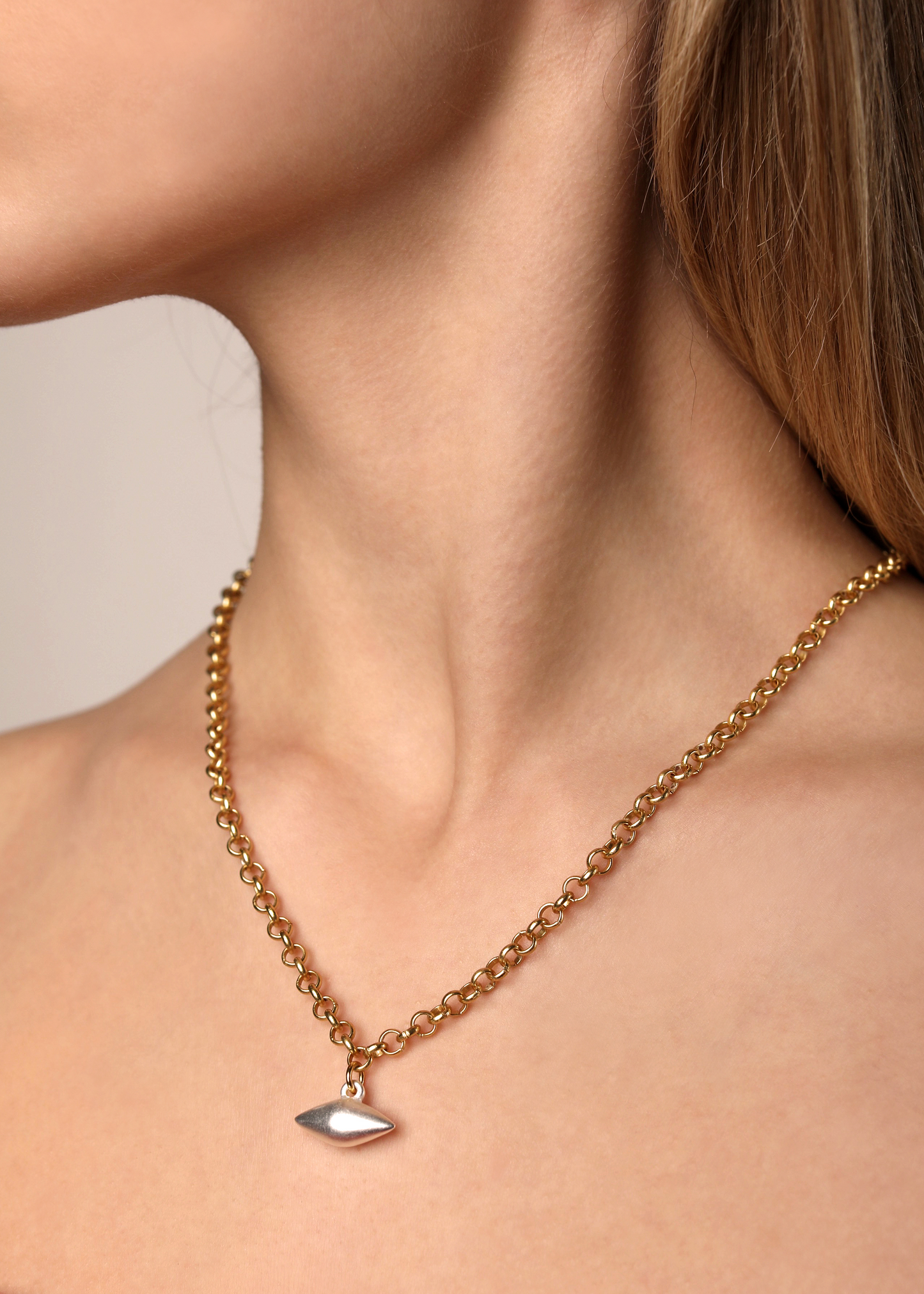 Klasyczny łańcuszek z ćwiekiem STALLONE