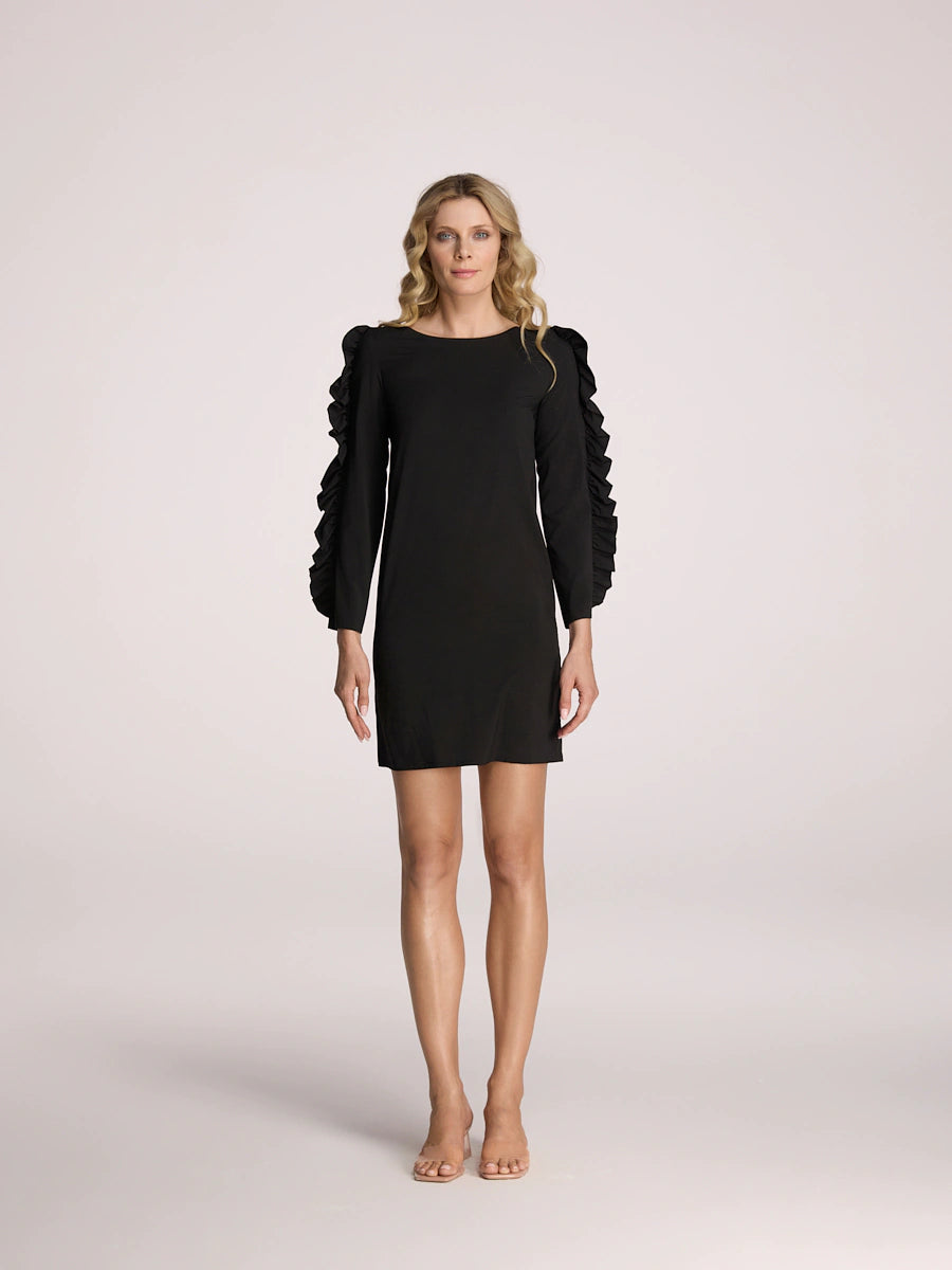 Silk dress with ruffles on the sleeves – subtle elegance in a simple cut