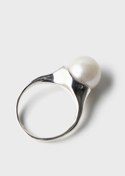 Pierścionek z perłą