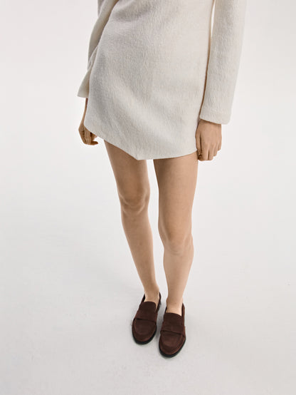 Sukienka trójkąt z poduszkami z wełny parzonej