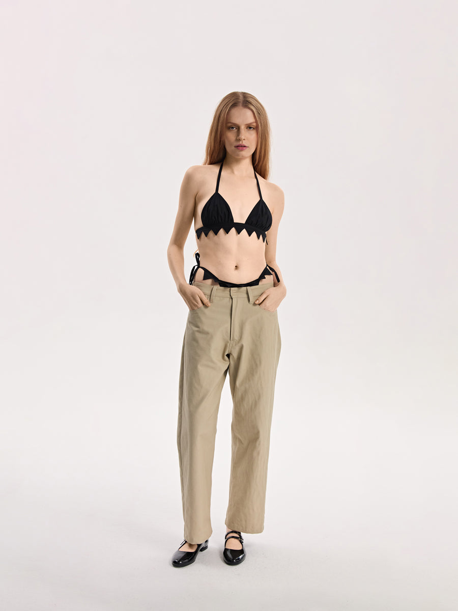 Batystowy stanik z ząbkami