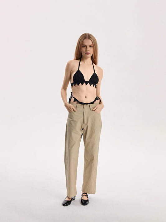 Batystowy stanik z ząbkami