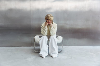 Bluza Typu Cropped z Poszerzoną Linią Ramion LE PUMP Buttermilk