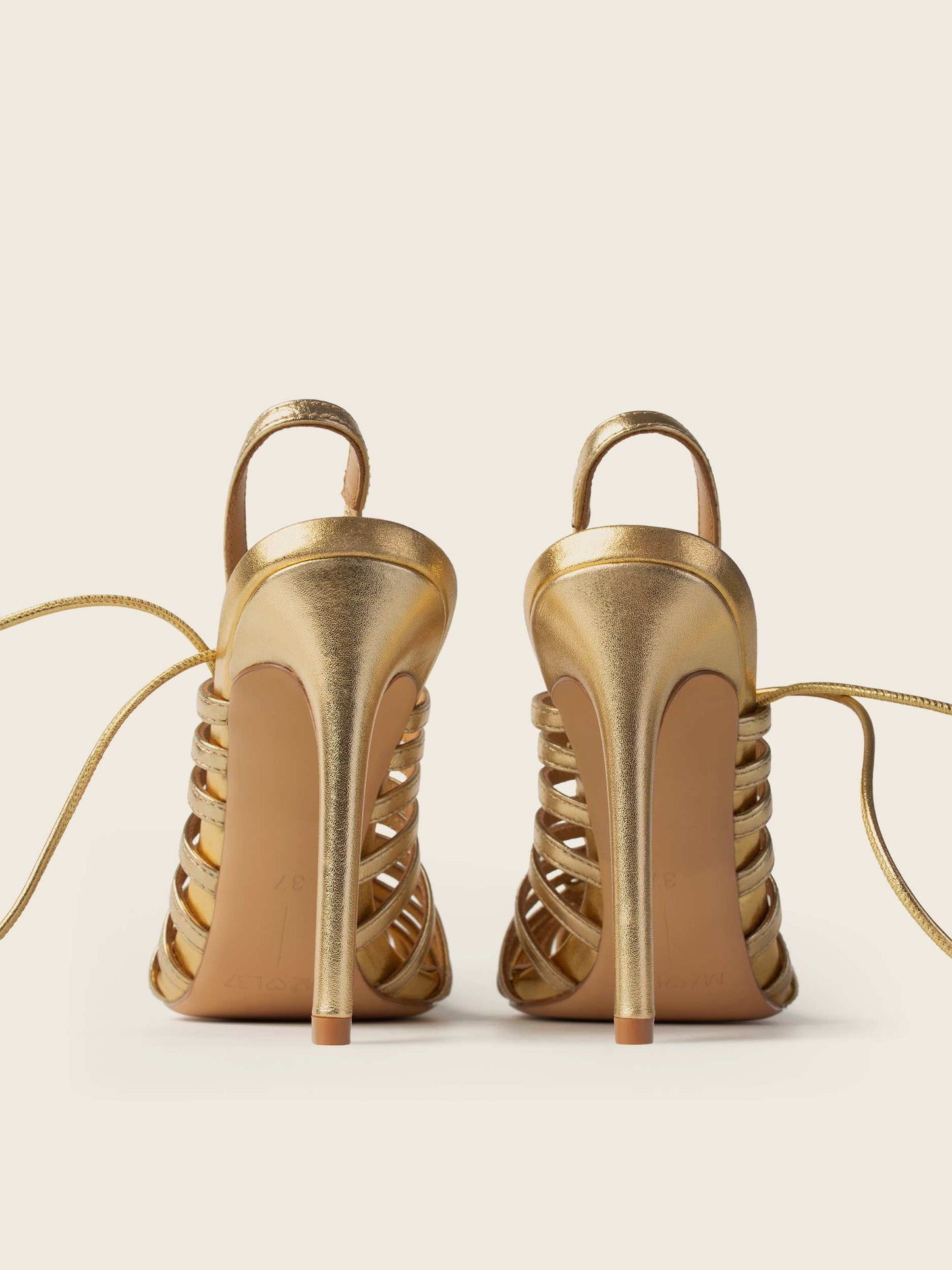 Sandały na obcasie GIGI złote