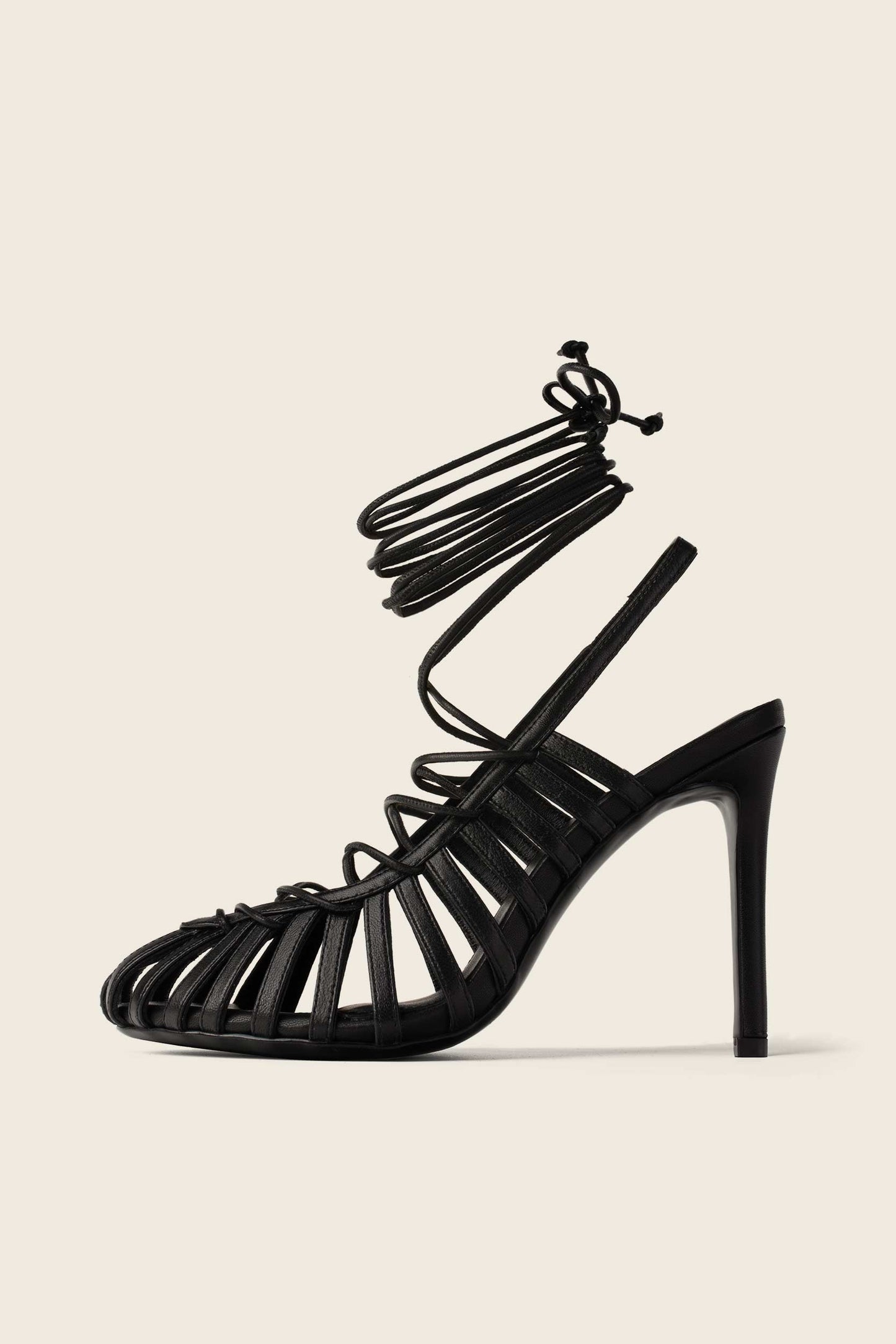 Sandały na obcasie GIGI czarne