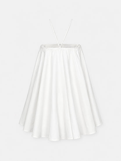 Sukienka mini SOLEA off-white – widok z tyłu, szeroki dół i cienkie krzyżujące się ramiączka, kolekcja Mariety Żukowskiej dla Muuv, beetles.shop.