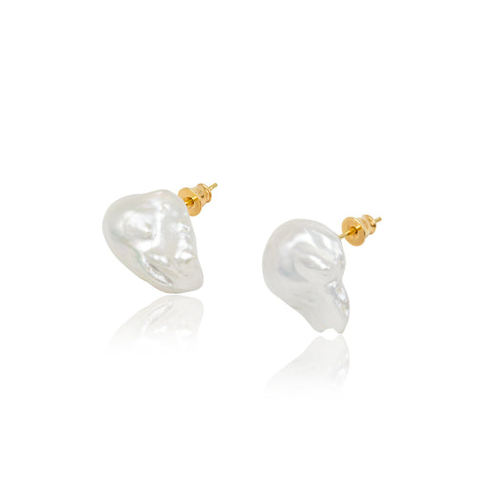 Pearl Earrings No. 5